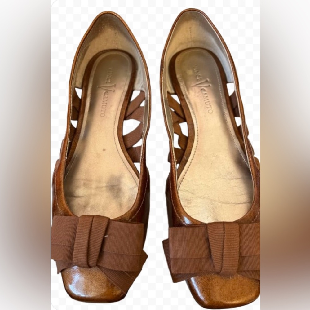 Vince Camuto Brown Bow Cutout Flats